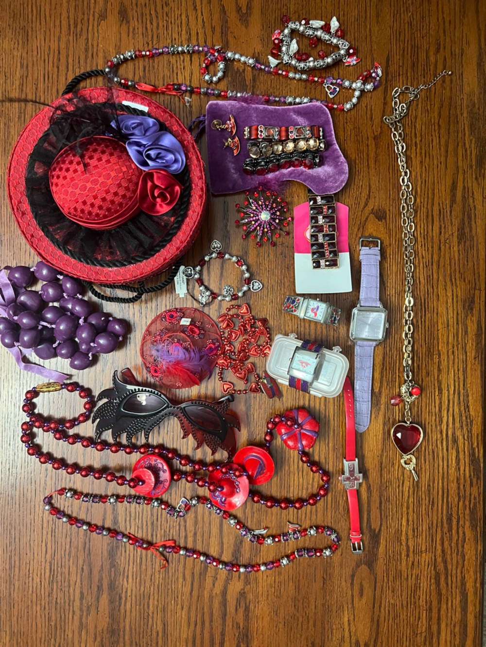 🎩❤️ Red Hat Society Jewelry & Accessories Lot – Fun Vintage Costume Bundle! ❤️🎩